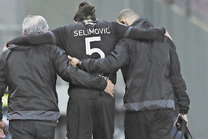 Τραυματισμός Σελίμοβιτς που χτύπησε σε μια φάση με τον Βάτερμαν