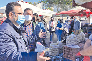 Στη λαϊκή των Πατελών ο Μ. Συντυχάκης