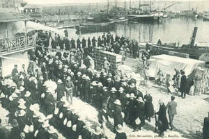 Η φωτογραφία της ημέρας: 1908. Η άφιξη του βασιλιά στο Ηράκλειο