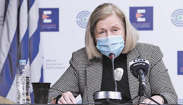 H πρόεδρος της Εθνικής Επιτροπής Εμβολιασμών, Μαρία Θεοδωρίδου