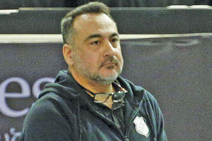 ο προπονητής του ΟΦΗ Άκης Φλαούνας