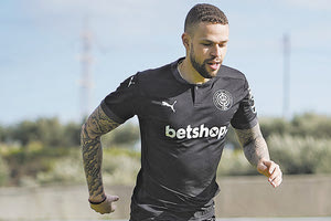 Ετοιμάζεται ο Καστάνιος