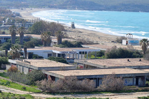 πρώην Ξενία της πλάζ του Καρτερού.