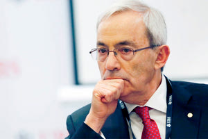 ο νομπελίστας οικονομολόγος σερ Χριστόφορος Πισσαρίδης