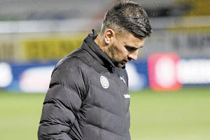 Mία εικόνα, χίλιες λέξεις για τον Γιώργο Σίμο