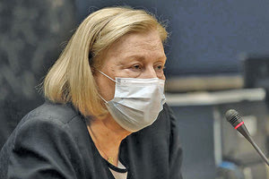 Η κ. Θεοδωρίδου