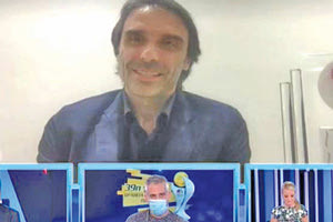 ο Ηλίας Πουρσανίδης στην βραβεύση της ΠΑΕ ΟΦΗ από τον ΠΣΑΠ