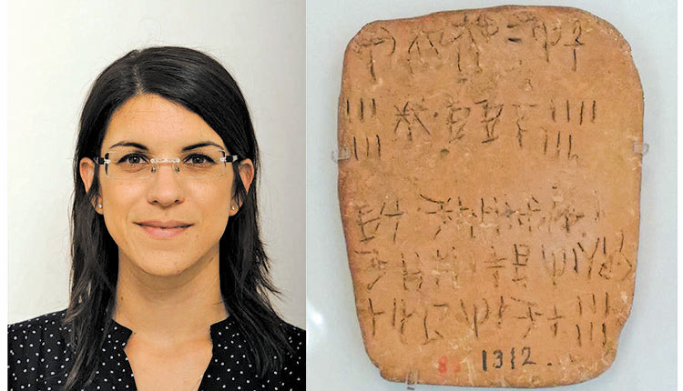 Η Δρ. Ester Salgarella, ερευνήτρια στο St John’s College του Κέιμπριτζ για την αποκρυπτογράφηση της Γραμμικής Α
