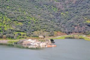 Αποσελέμης