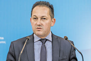 Στέλιος Πέτσας