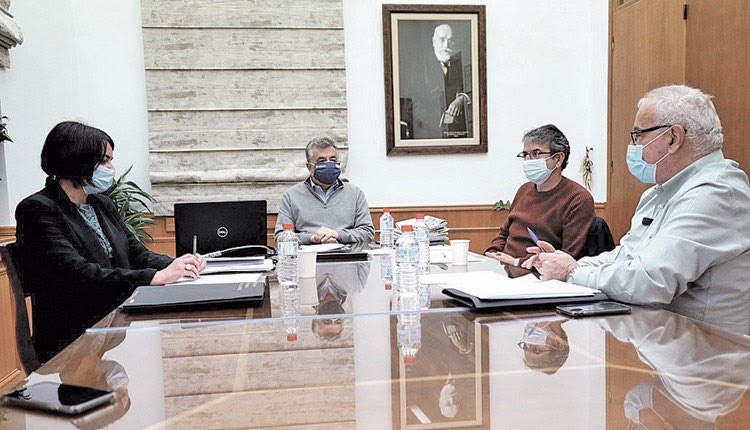 τηλεδιάσκεψη για τον κίνδυνος φτώχειας στην Κρήτη