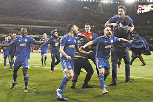 ΓΙΟΥΡΟΠΑ ΛΙΓΚ Ολυμπιακός με Άρσεναλ