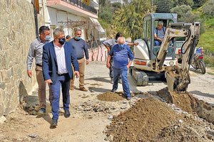 Από την επίβλεψη των εργασιών αποχέτευσης στις Μοίρες