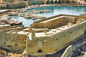 Ενετικό Λιμάνι - Κούλες