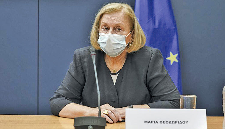 Η πρόεδρος της Εθνικής Επιτροπής Εμβολιασμών, Μαρία Θεοδωρίδου