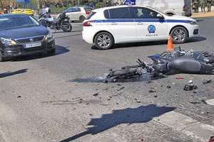 το τροχαίο έξω από τη Βουλή