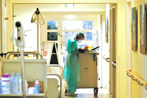 ασθενείς με Covid-19 που νοσηλεύονται στα νοσοκομεία της Κρήτης