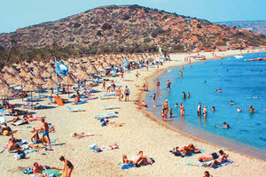 Κρήτη καλοκαιρινές διακοπές τουρίστες