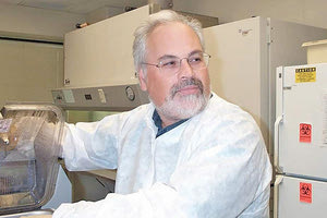 ο γνωστός καθηγητής Γιώργος Παυλάκης