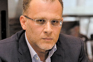 Νίκος Μπουνάκης