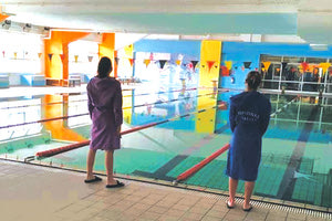 Ξεκίνησε η λειτουργία της πισίνας στο Παγκρήτιο