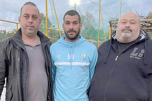 Ο Ράπτης με τον πρόεδρο του Πόρου κ. Ασσαργιωτάκη και τον αντιπρόεδρο κ. Μαρκάκη