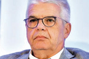 Ο κ. Χαράλαμπος Γώγος