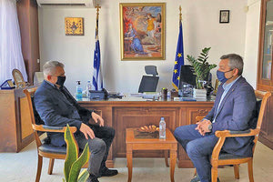 Νικολιδάκης - Μαμουλάκης