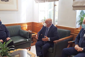 Αρναουτάκης - Τζανάκης - Βαμβακάς