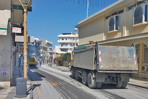 Η ασφαλτόστρωση της Αγίου Μηνά