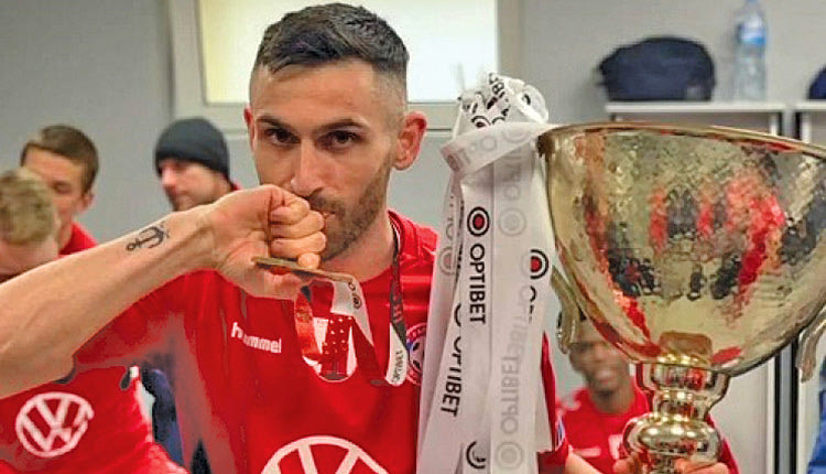 Έναν ακόμα τίτλο με την ομάδα του στη Λιθουανία, κατέκτησε ο Βαλάντης Κοζορώνης