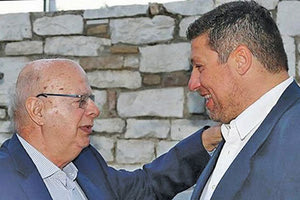 Βασιλακόπουλος με τον Φάνη Χριστοδούλου