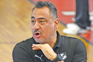 ο κ. Φλαούνας