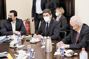 ο υπουργός Περιβάλλοντος κ. Σκρέκας στο Ηράκλειο και ο δήμαρχος Ηρακλείου