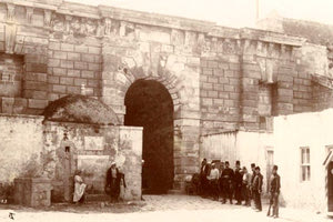 H φωτογραφία της ημέρας: Ηράκλειο. Πύλη του Ιησού (1898)