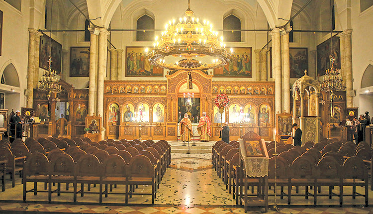 Χωρίς πιστούς έγινε πέρσυ η Ανάσταση στους ιερούς ναούς