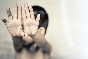 ασέλγεια σε παιδιά