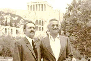 Μανώλης Γλέζος - Απόστολος Σάντας