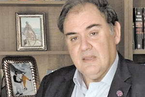 Ο καθηγητής Δημοσθένης Σαρηγιάννης