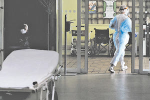 θάνατοι από Covid-19