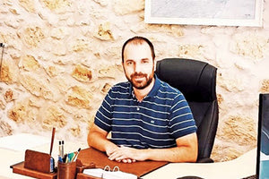 Αντώνης Σφίγγας