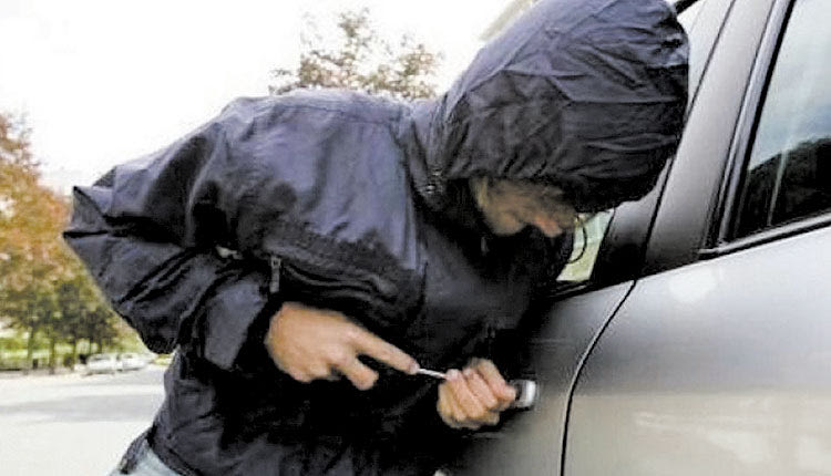 κλοπη αυτοκινήτου