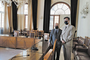 Ο Mark Allen συναντήθηκε με τον Δήμαρχο Ηρακλείου Β. Λαμπρινό