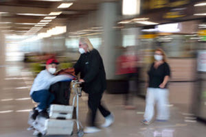 τουρισμός πτήσεις αφίξεις