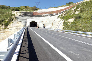 ο δρόμος της Μεσσαράς