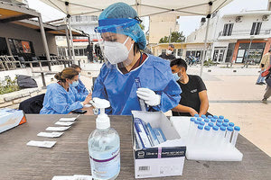 rapid test από κλιμάκια του ΕΟΔΥ στο Τυμπάκι