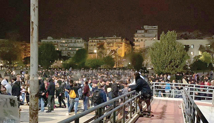 κορονοπάρτι στα Χανιά