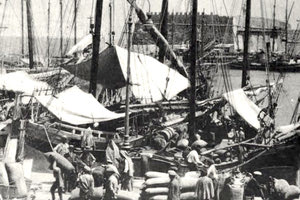 H φωτογραφία της ημέρας: Ηράκλειο, λιμάνι στη διάρκεια του Μεσοπολέμου