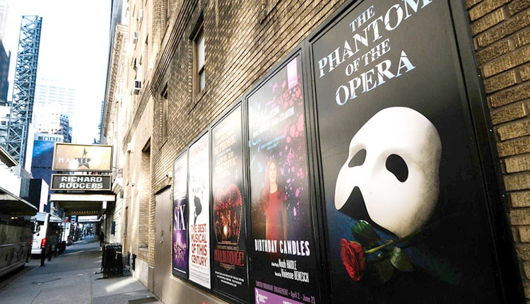 αυλαία ξανά στα θέατρα του Broadway