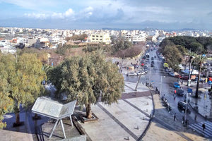 στην πλατεία Ελευθερίας